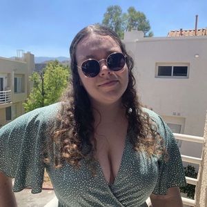 Meet your Posher, Jenna